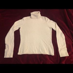 100% Cashmere Sweater Saks Fifth Avenue sz small